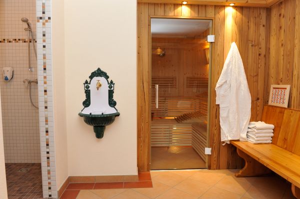 sauna_002.jpg
